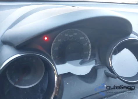 2013 Honda Fit Sport z USA, uszkodzony, nr VIN JHMGE8H57DC040836